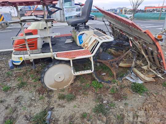 Daedong Rice transplanter S3-680 (6Rows) 앞좌측면