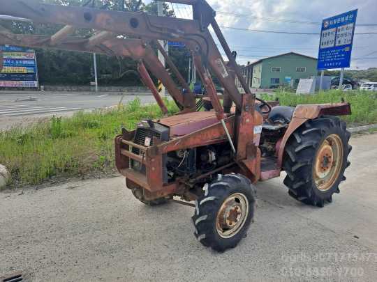LS 트랙터 GT350 앞좌측면