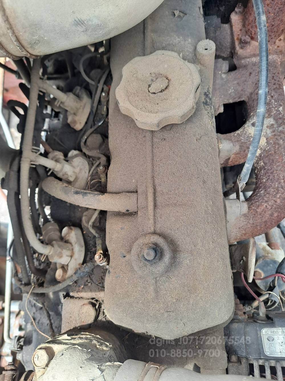 LS 트랙터 금성25마력4기통.미쯔비시엔진.파워핸들 뒤우측면