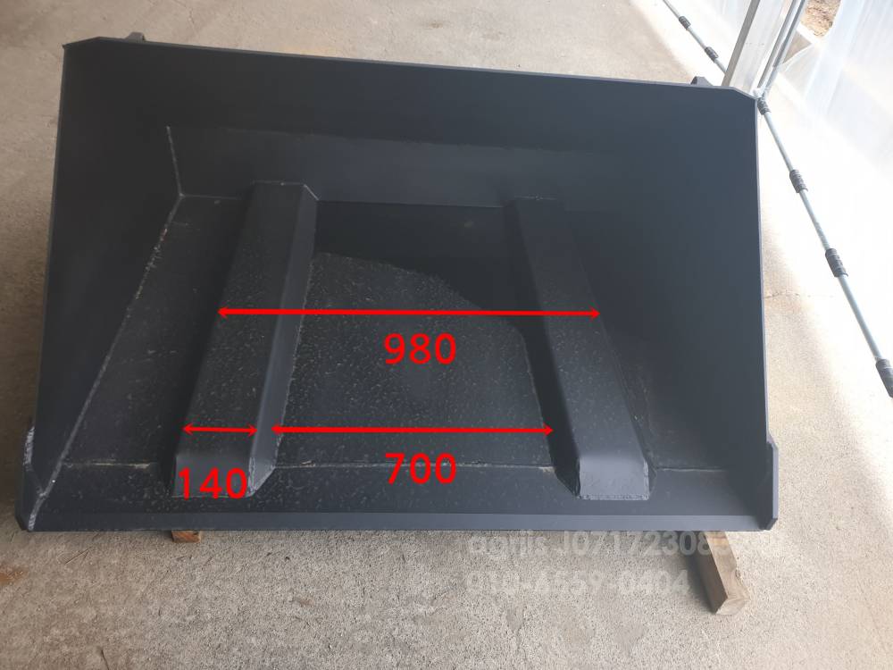  Forklift 지게차2톤3톤용 힌지드버켓  뒤우측면