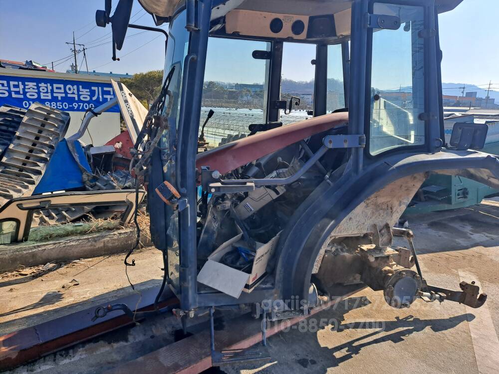 TYM 트랙터 T450 (45마력)