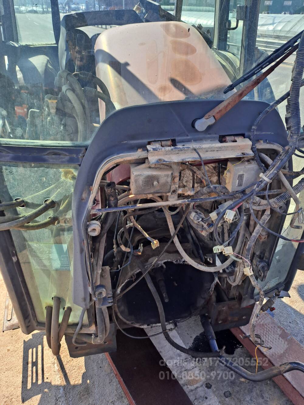 TYM 트랙터 T450 (45마력) 뒤우측면