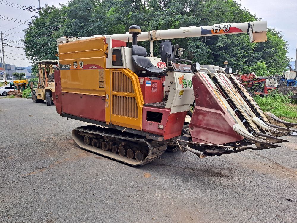 TYM Combine Harvester HU6000GS (4Rows)