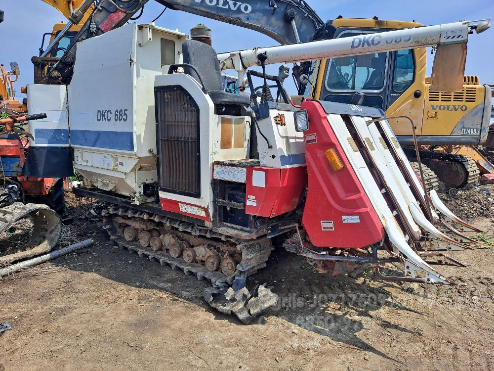 Kukje Combine Harvester DKC685 (4Rows)