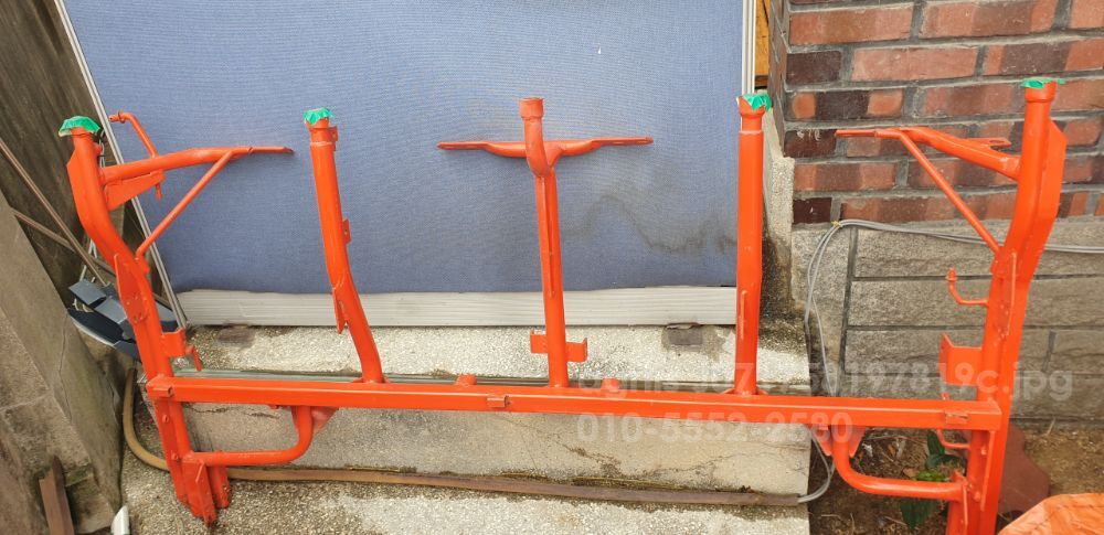 Daedong Combine Harvester (공용)Dsm65,70 ()