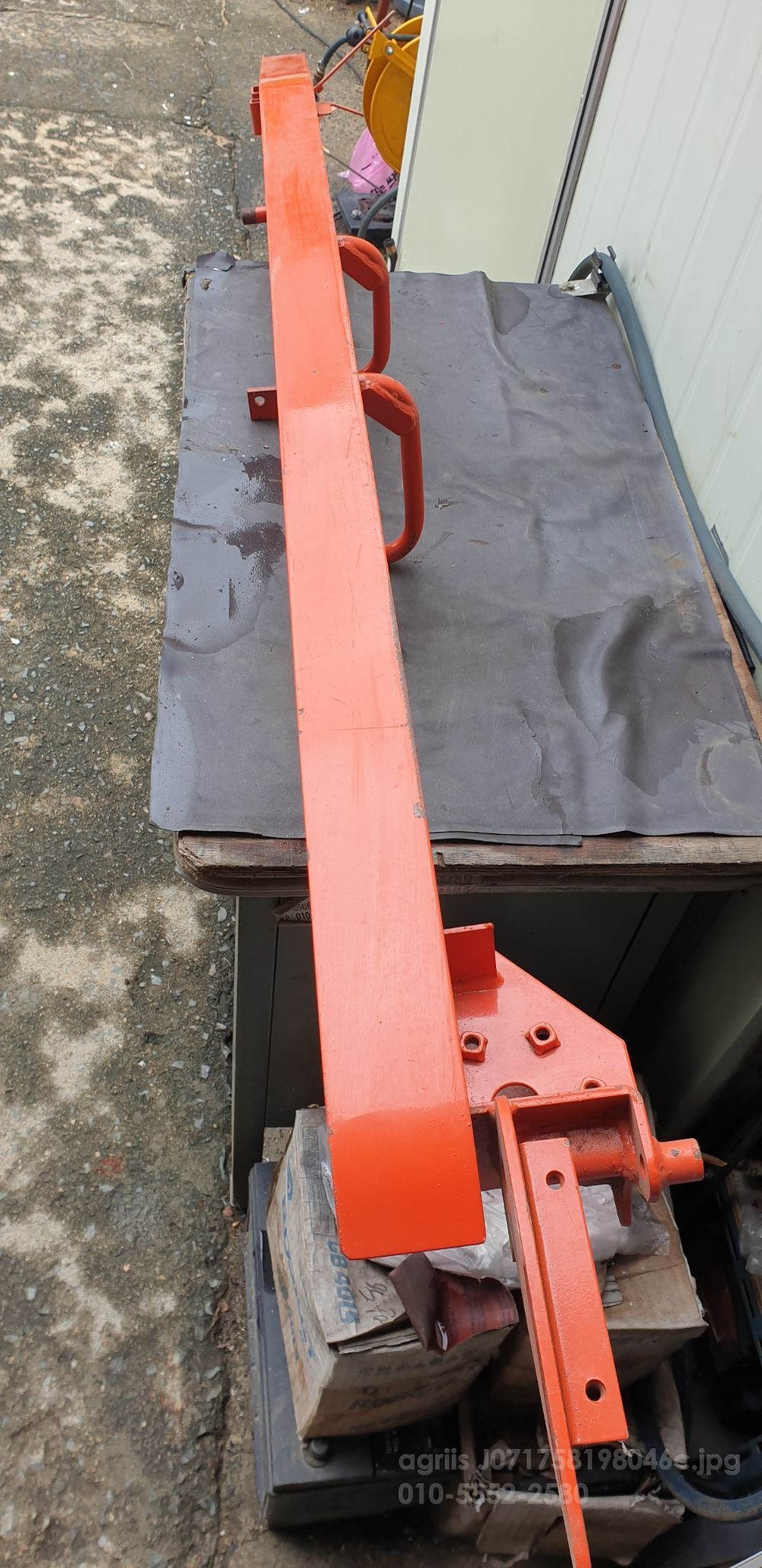 Daedong Combine Harvester Dsm65 ()