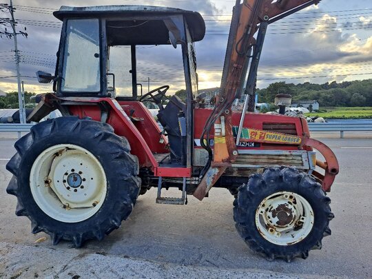 Kukje Tractor 트랙터  앞좌측면
