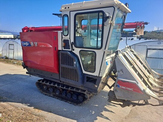 TYM Combine Harvester C805 (5Rows) 앞좌측면