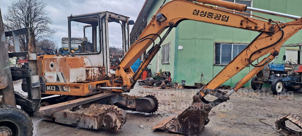 삼성025.MX3.3A.MX5 굴삭기 미니017코벨코.삼성.대우 02포크레인 관련부품