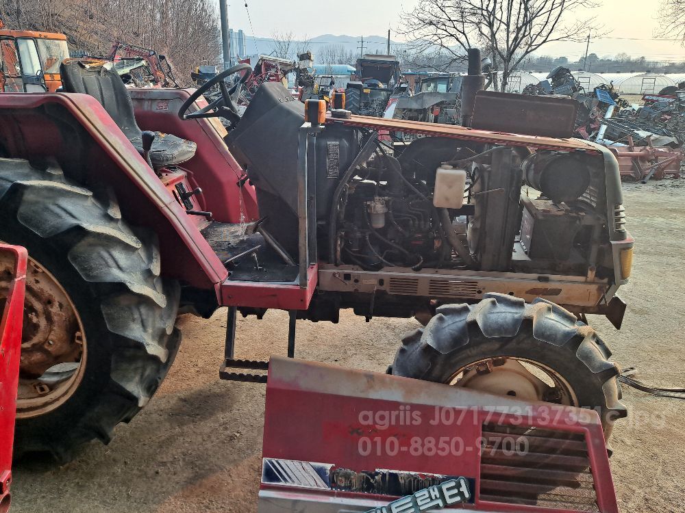 국제 트랙터 F455 (45마력)