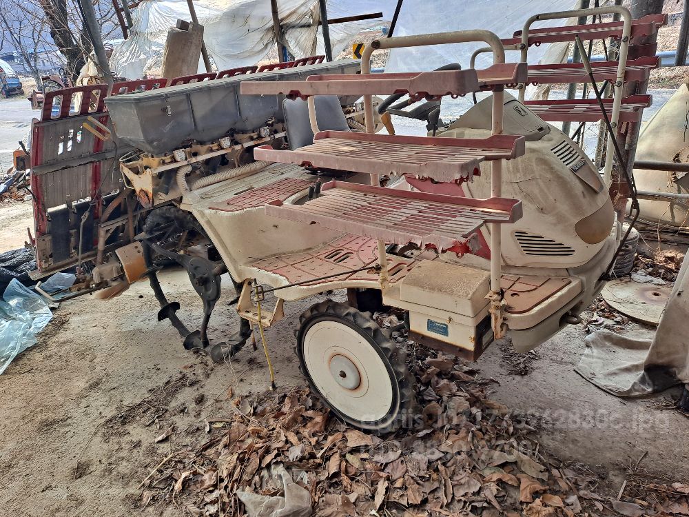 Yanmar Rice transplanter VP6 (6Rows)