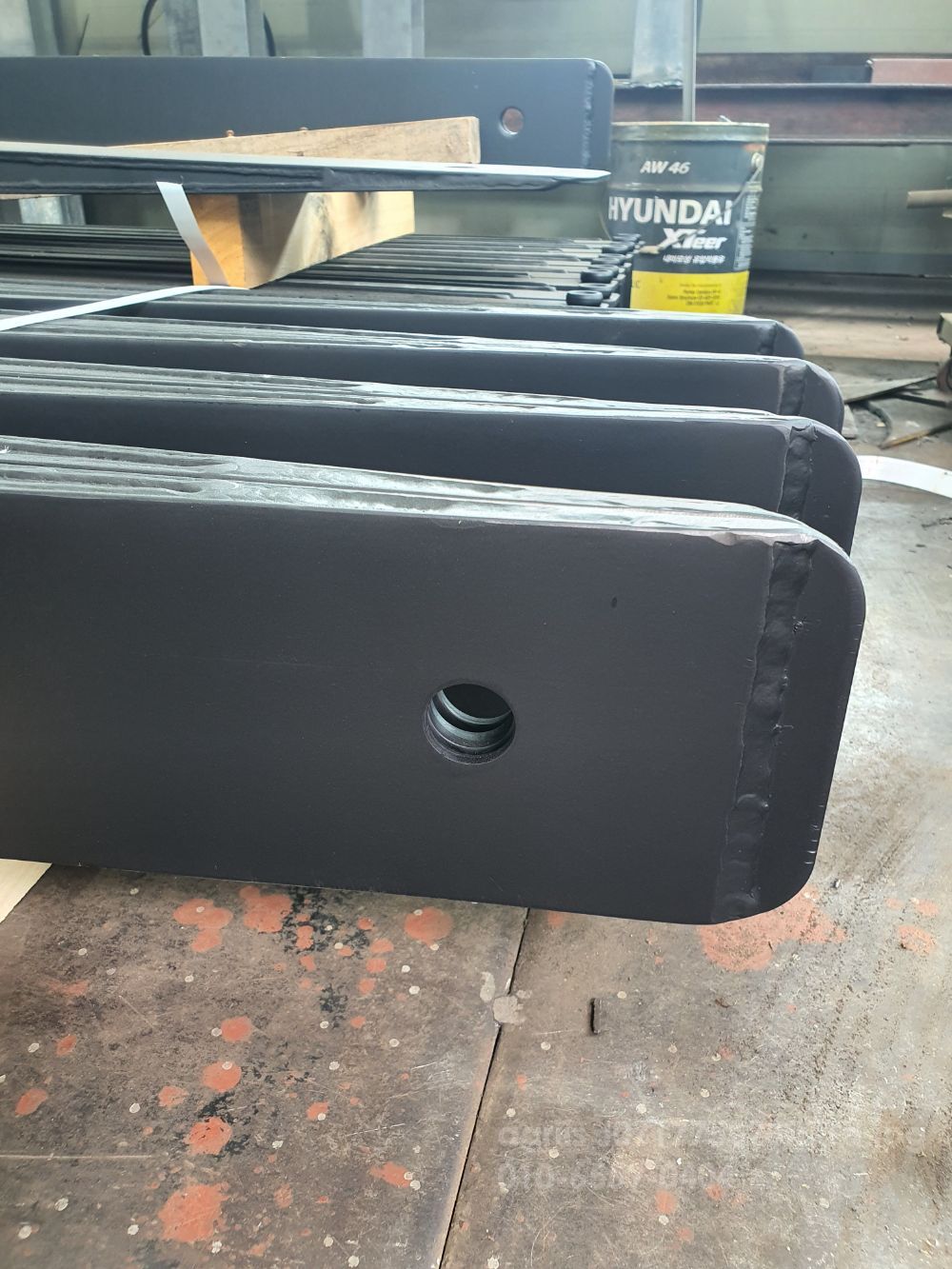 국내제작 지게차 1~3톤 보급형 덧발 뒤우측면