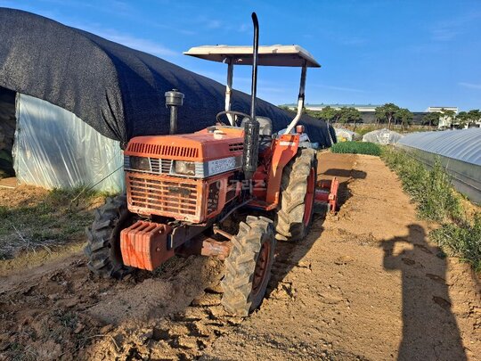 대동 트랙터 L2601 (26마력) 전체.부분적으로.작동잘됨