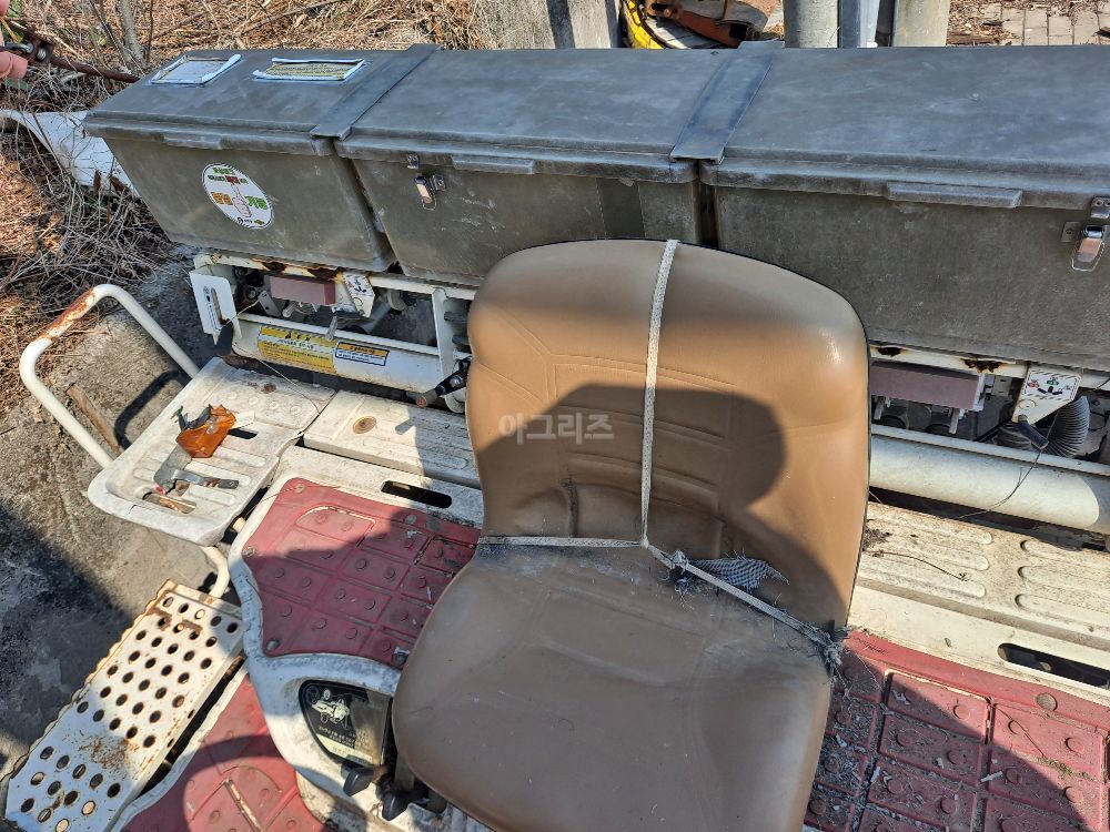 얀마 이앙기 VP8D (8조식)