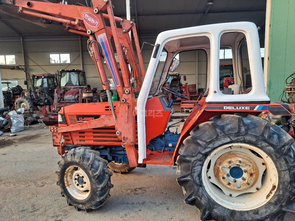 Daedong Tractor D4351 (43hp) 뒤우측면