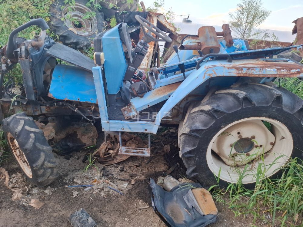 TYM Tractor TA4040 (41hp)