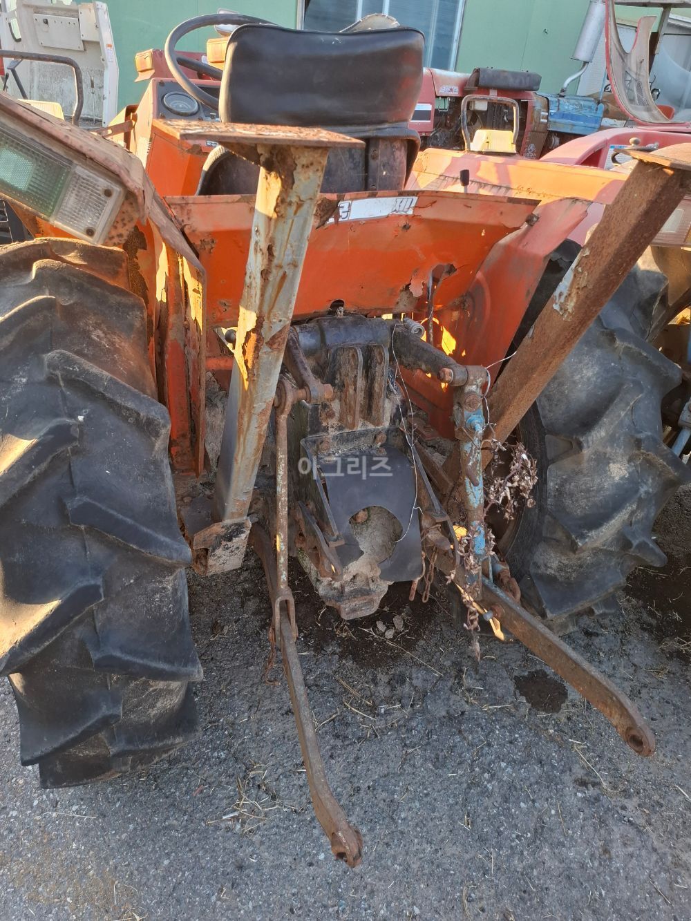 Kukje Tractor KTE230 (25hp) Assy적으로  사진2