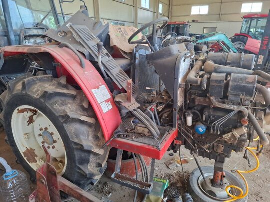 Kukje Tractor F3850 (38hp) 국제트랙KT23부터F455구형트랙터Spare Parts