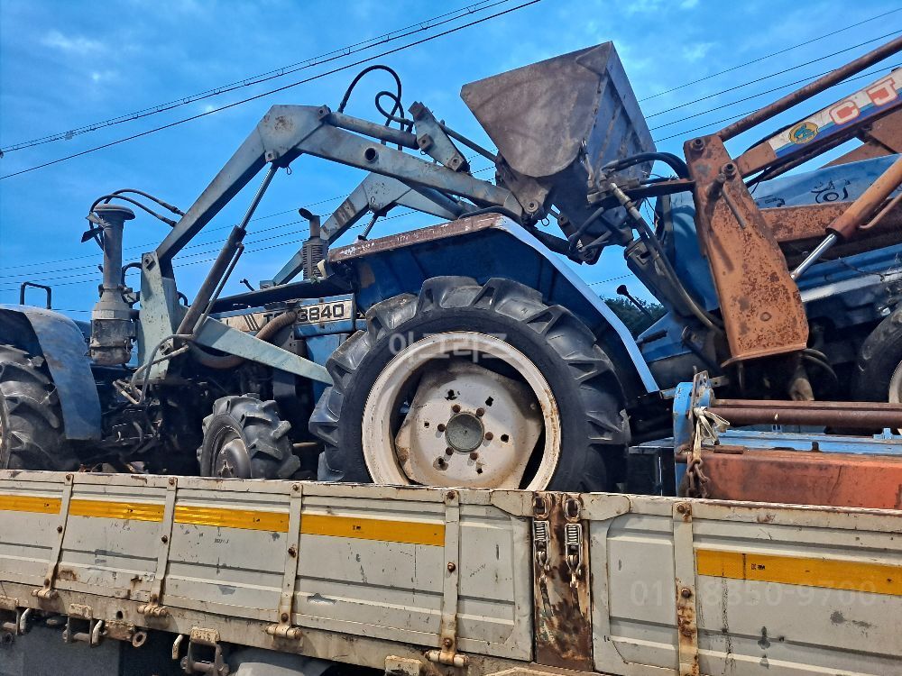 TYM Tractor TA4340.4040.4640.T460.430  뒤우측면