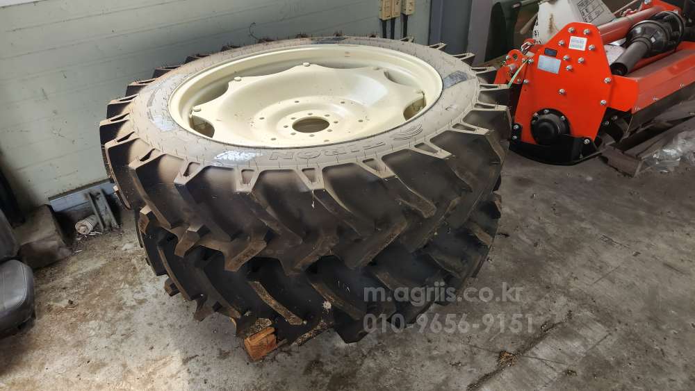     Tire 12.4-38 사진2