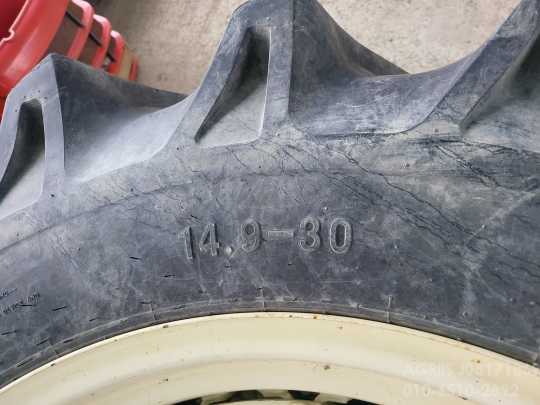 LS Tractor U6165 (67hp) 14.9-30 WheelTire