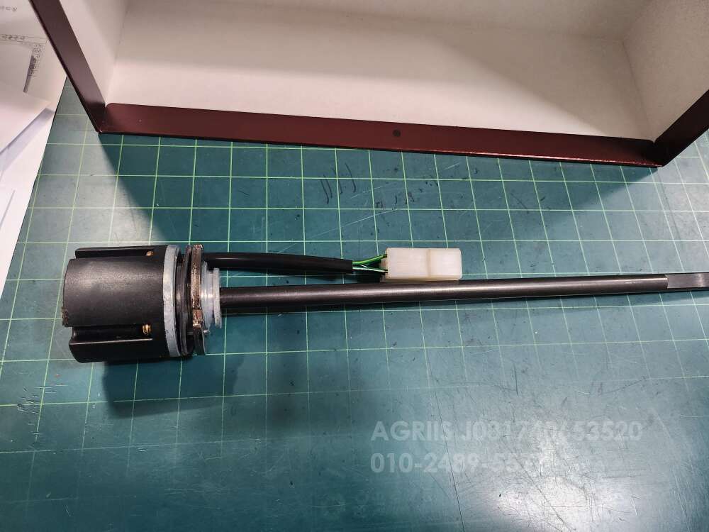 TYM Combine Harvester HL5050 H6000  (3Rows)