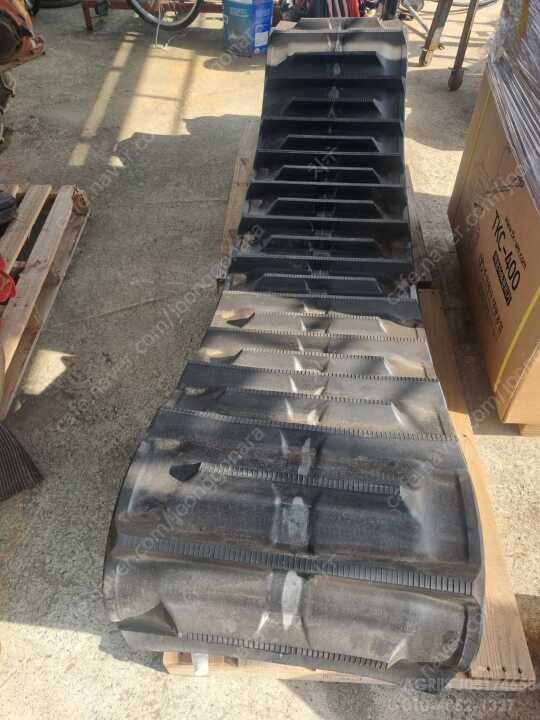 구보다 콤바인 WR90 (5조식) 앞좌측면