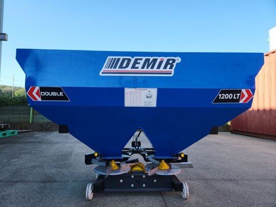 한솔 비료살포기 비료1000L,1200L