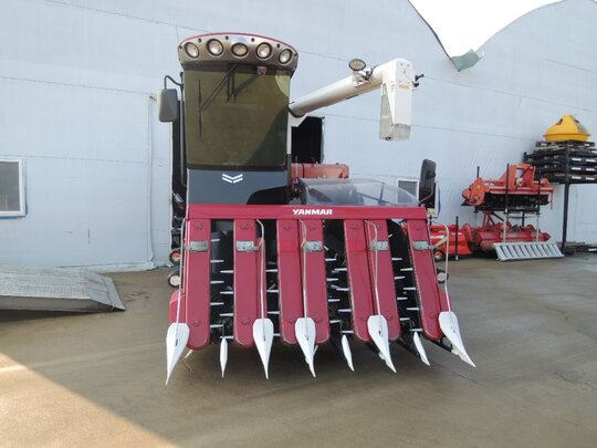 Yanmar Combine Harvester YH7115 (7Rows)
