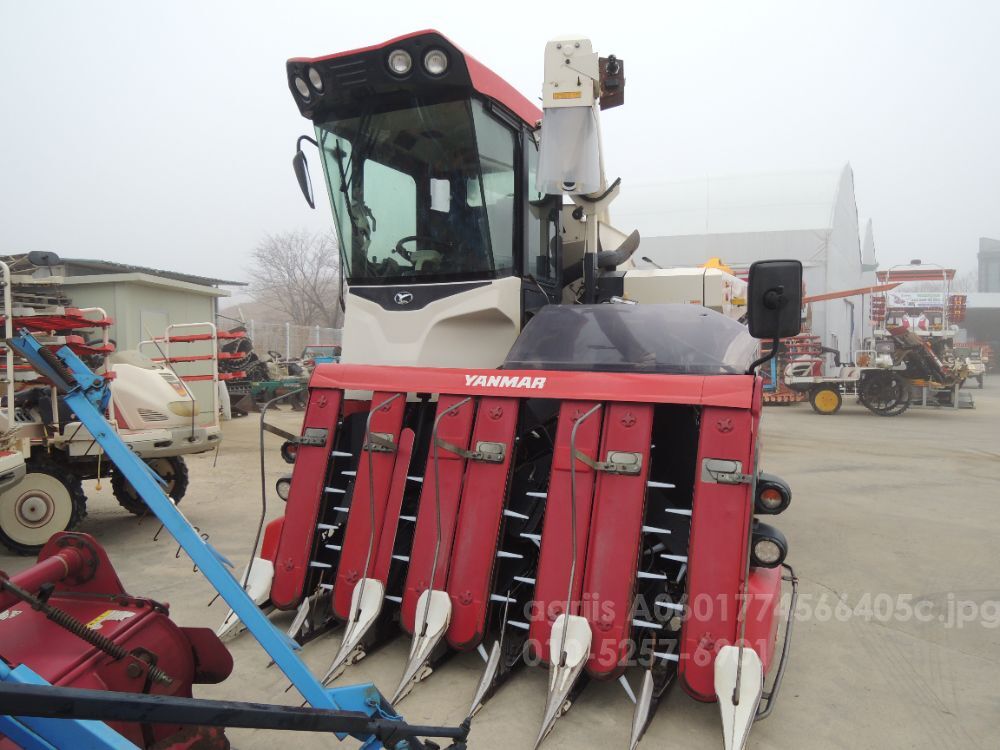 얀마 콤바인 AW7114 (7조식)