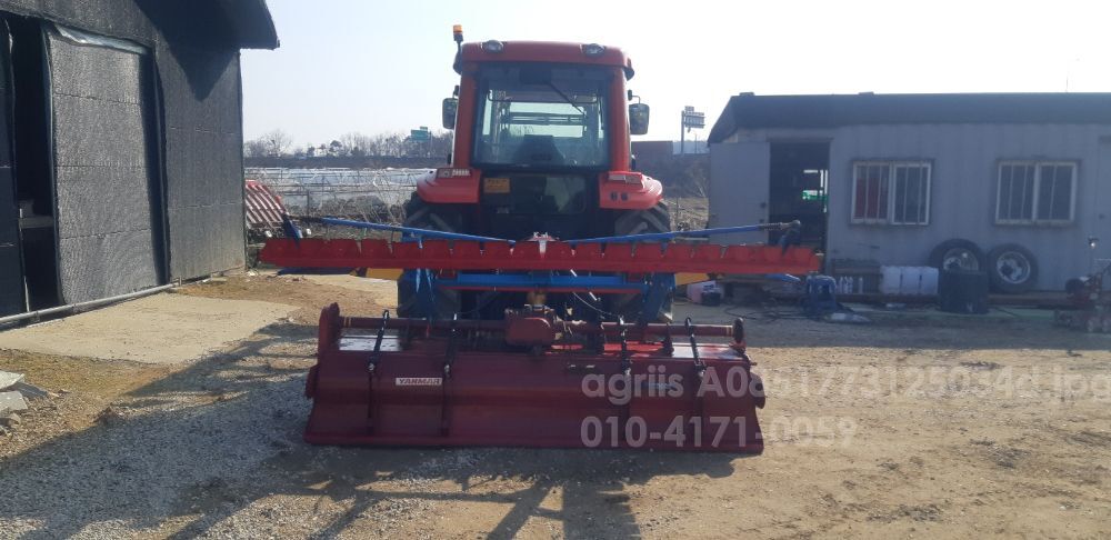 대동 트랙터 PX1000PSC (100마력) 뒤우측면