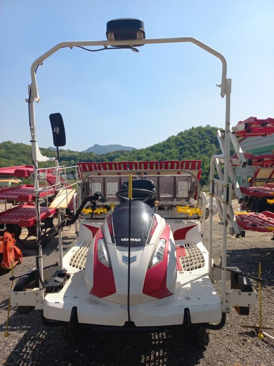 Yanmar Rice transplanter YR6DZG-F (6Rows)