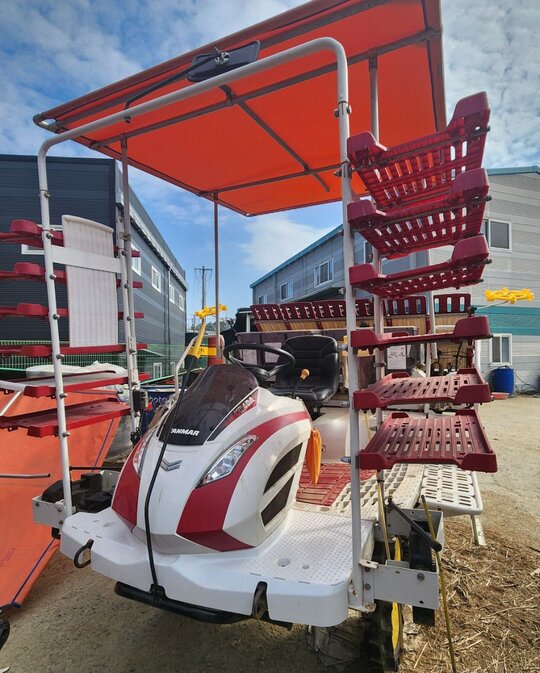 Yanmar Rice transplanter YR6DZAF (6Rows)