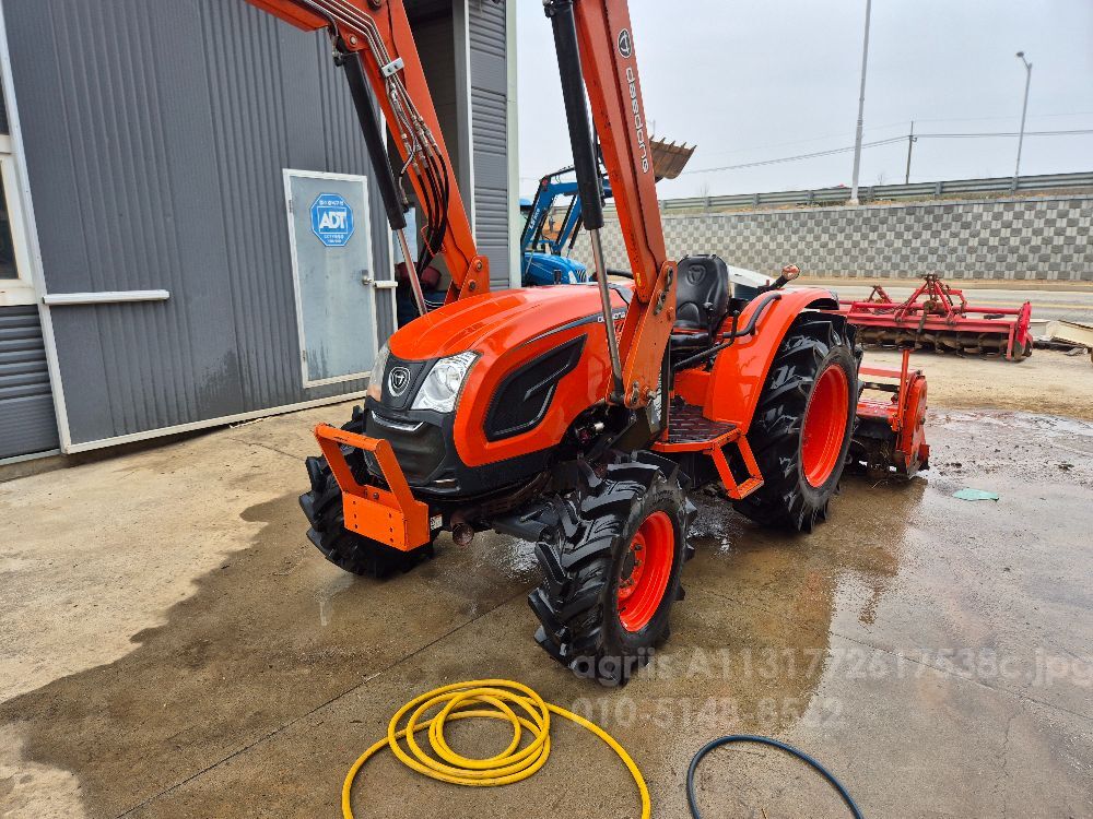 Daedong Tractor DK500 (50hp)