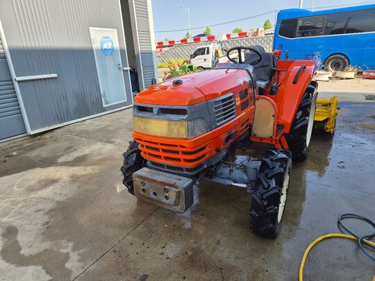 대동 트랙터 D300 (30마력)