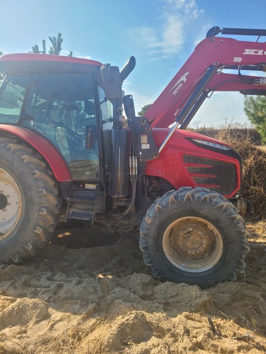 TYM 트랙터 TS130CP6ANB (129마력)