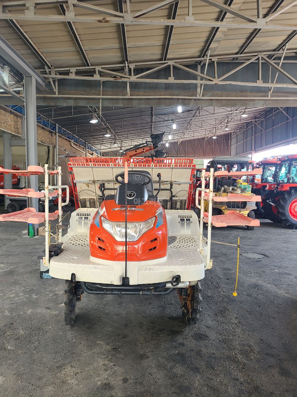 Daedong Rice transplanter DRP60D (6Rows)