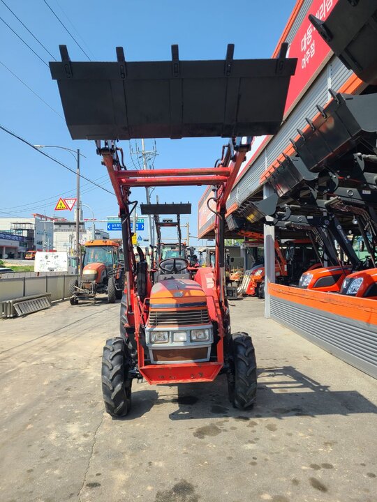 국제 트랙터 F3850DK (38마력)