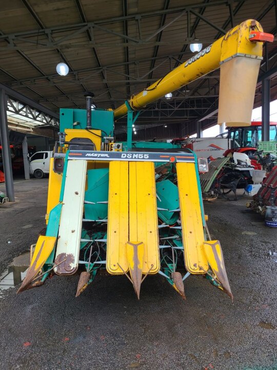 Daedong Combine Harvester DSM55G (4Rows)