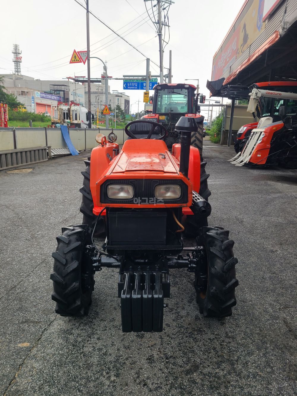 Daedong Tractor L2202-4WD (22hp)