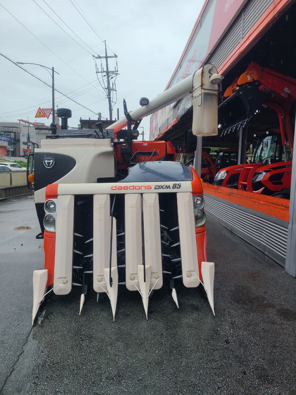 Daedong Combine Harvester DXM85GF (5Rows)