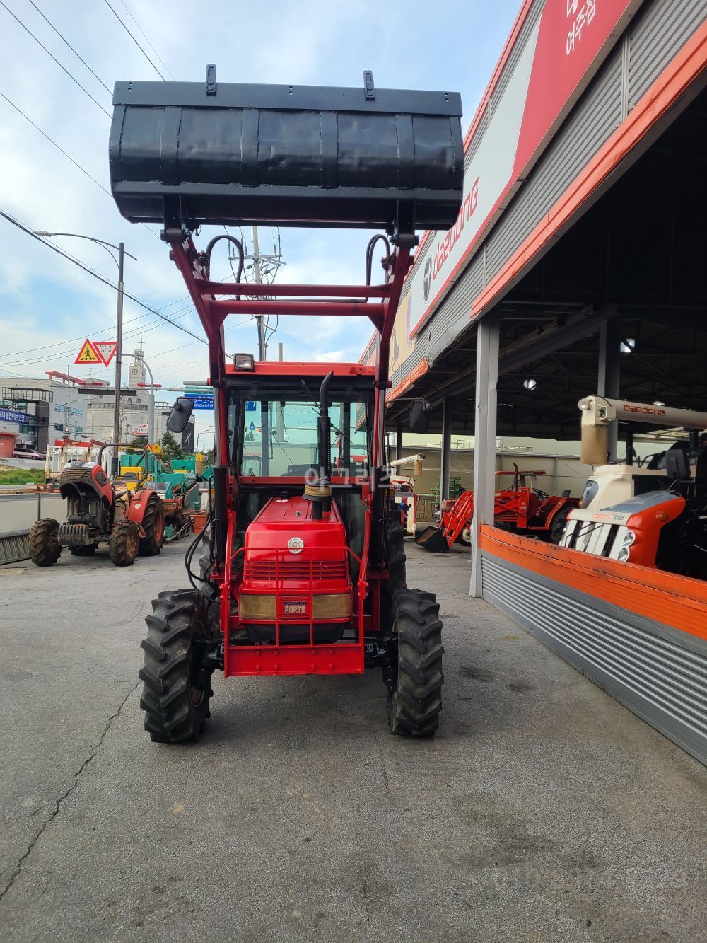 Kukje Tractor F505 (50hp)