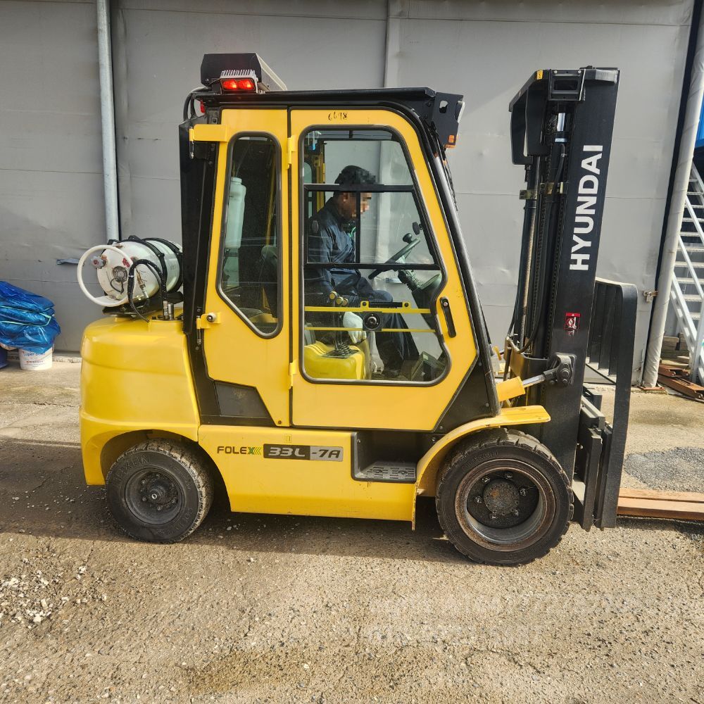 현대 지게차 33L-7A (3.3톤)