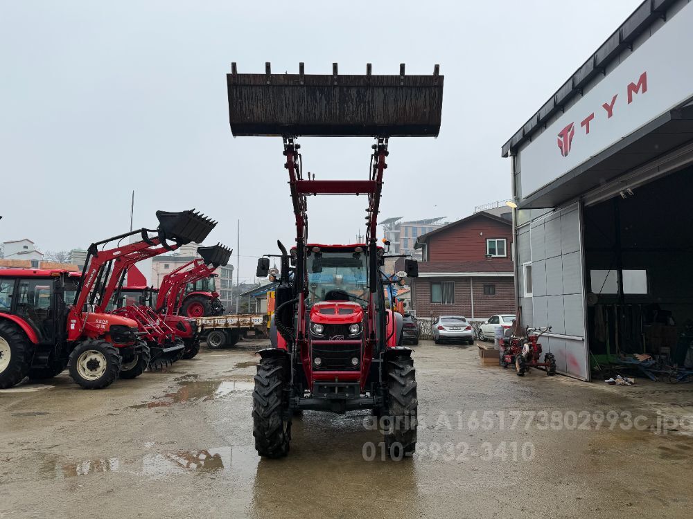 국제 트랙터 LUXEN1100 (117마력)