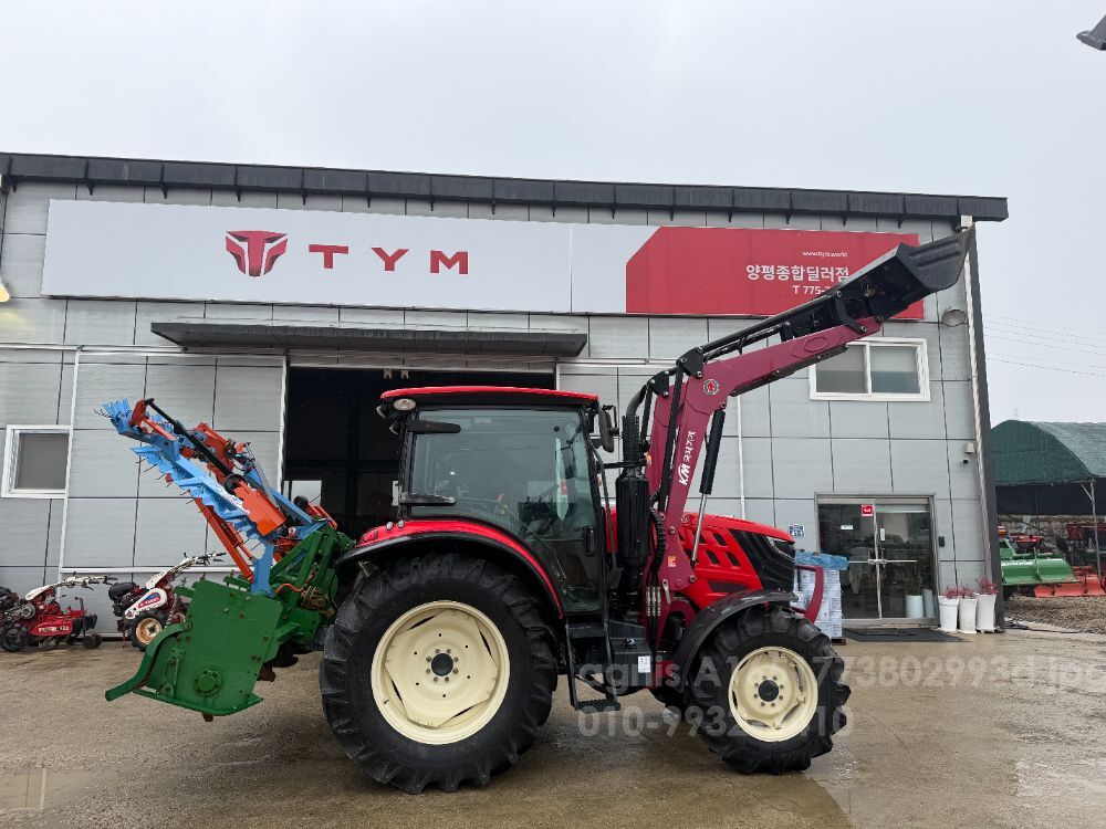국제 트랙터 LUXEN1100 (117마력) 뒤우측면