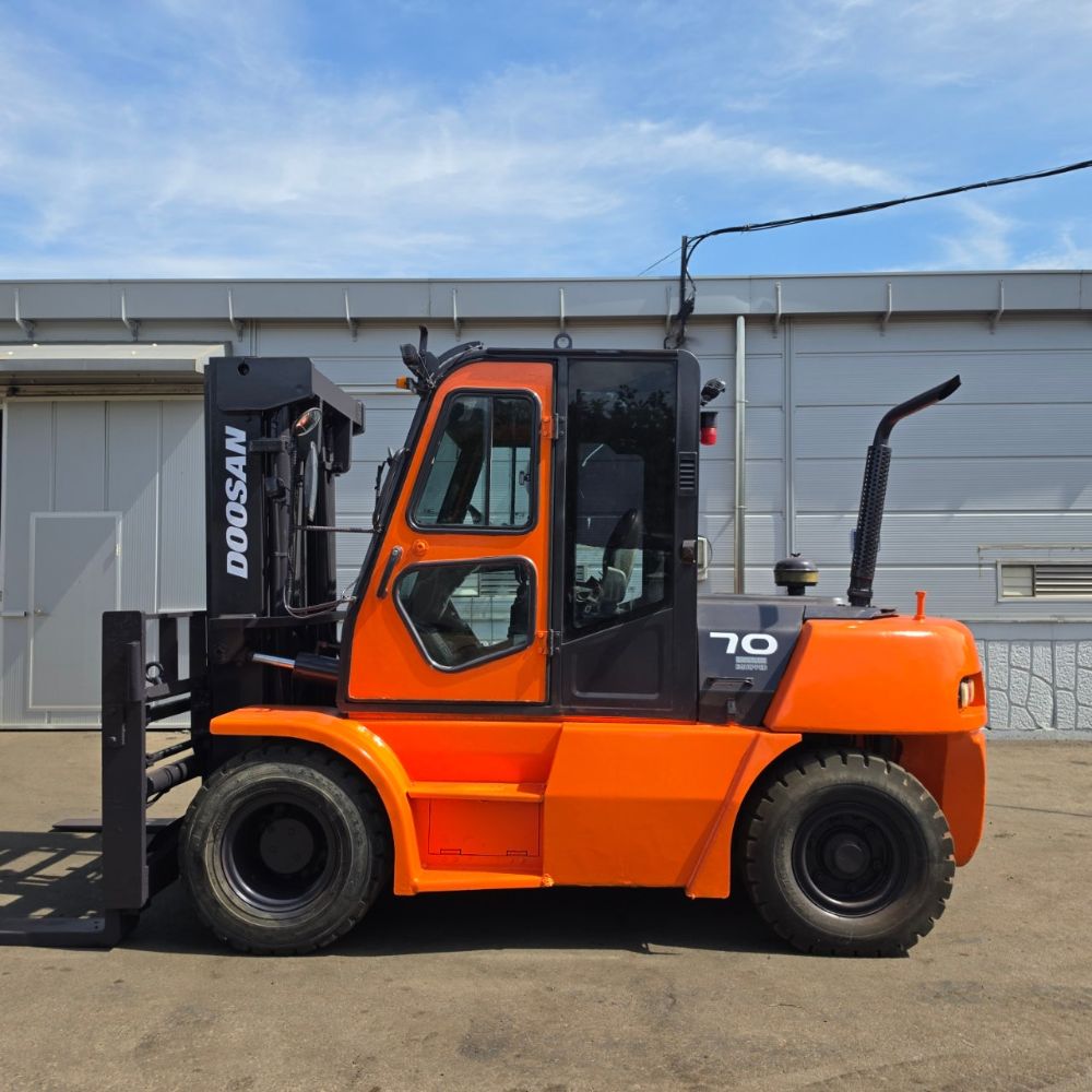 Doosan Forklift D70S-5 (7톤) 뒤우측면