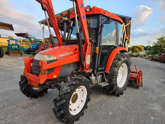 Daedong Tractor D500 (50hp)