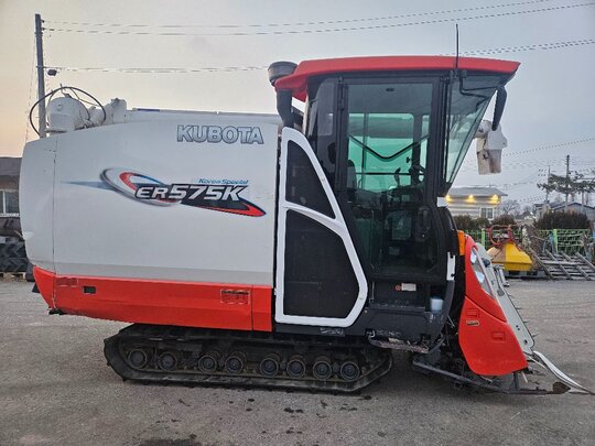 Kubota Combine Harvester ER575KQ (5Rows)
