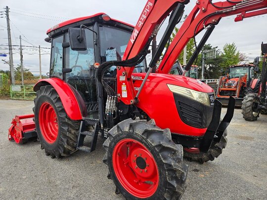 국제 트랙터 LUXEN750E (75마력)