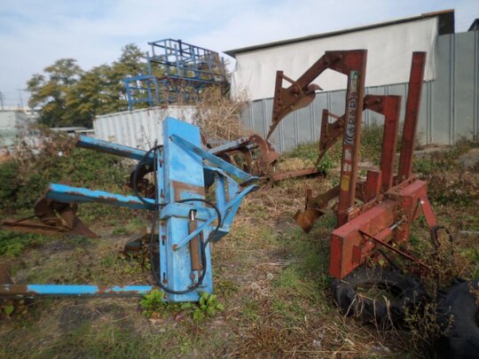 4륜유압쟁기 4륜유압쟁기 4륜유압쟁기